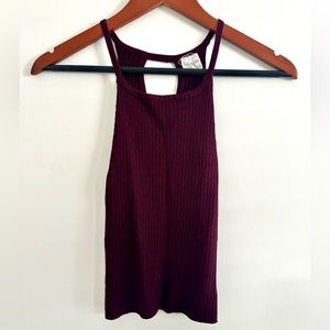 Maroon knit Tilly’s Full Tilt tank top. Size small. Never been worn.